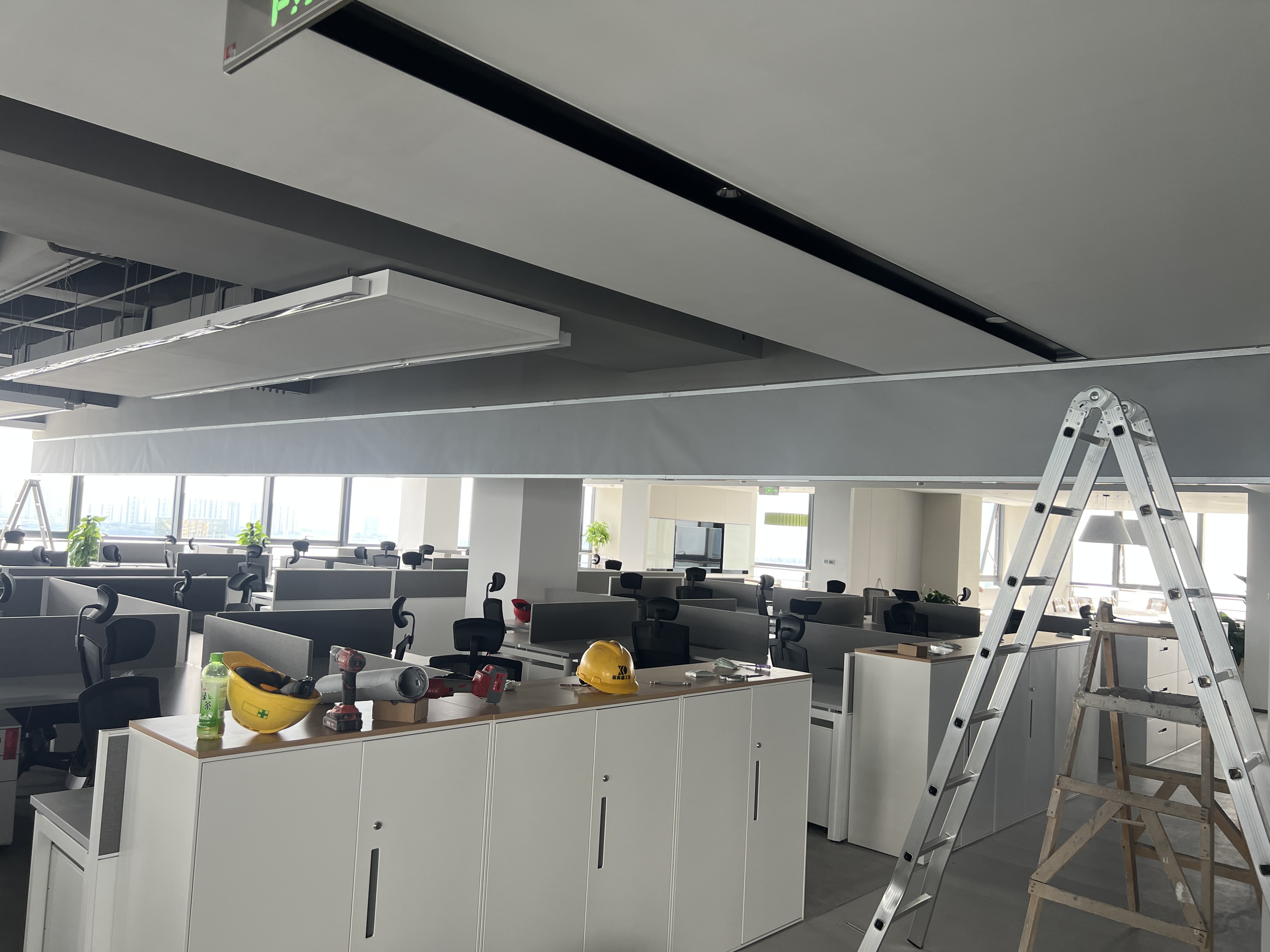 挡烟垂壁的安装与施工规范